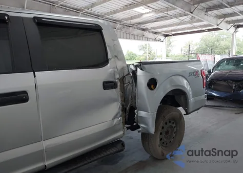 2018 Ford F150 Xl z USA, uszkodzony, nr VIN 1FTEW1E54JFB09378